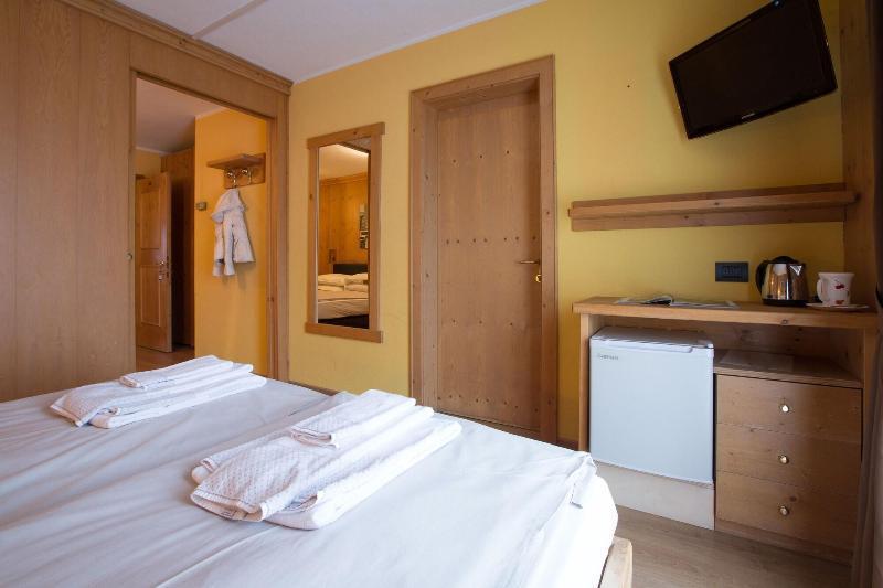 Angelica Hotel 3*