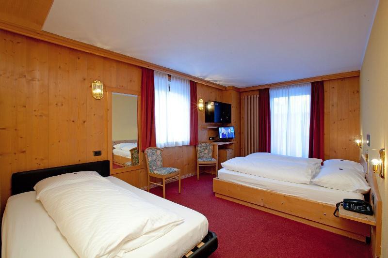 Angelica Hotel 3*