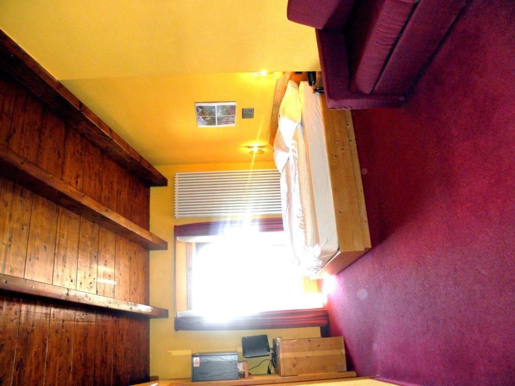 Angelica Hotel 3*